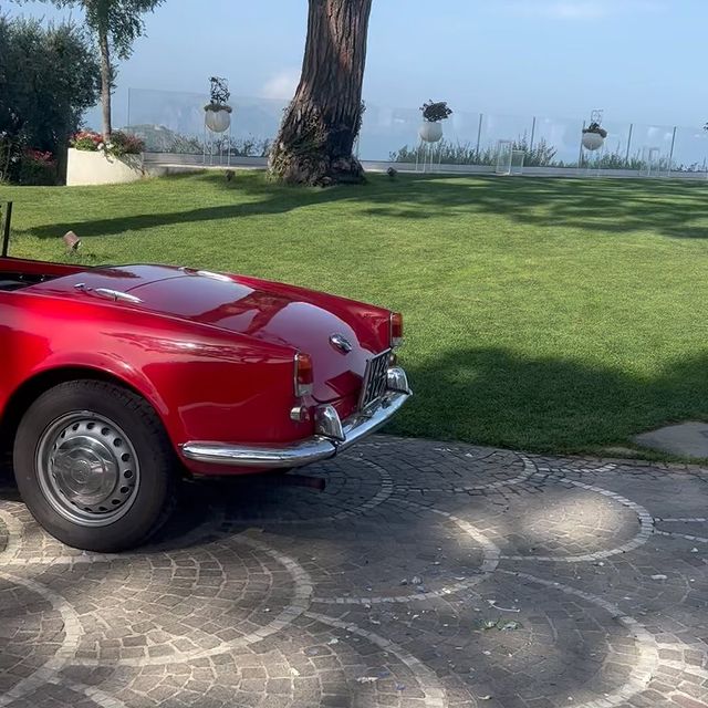 Amalfi Motor Bike Sorrento Motorcycle rental in Sorrento and the